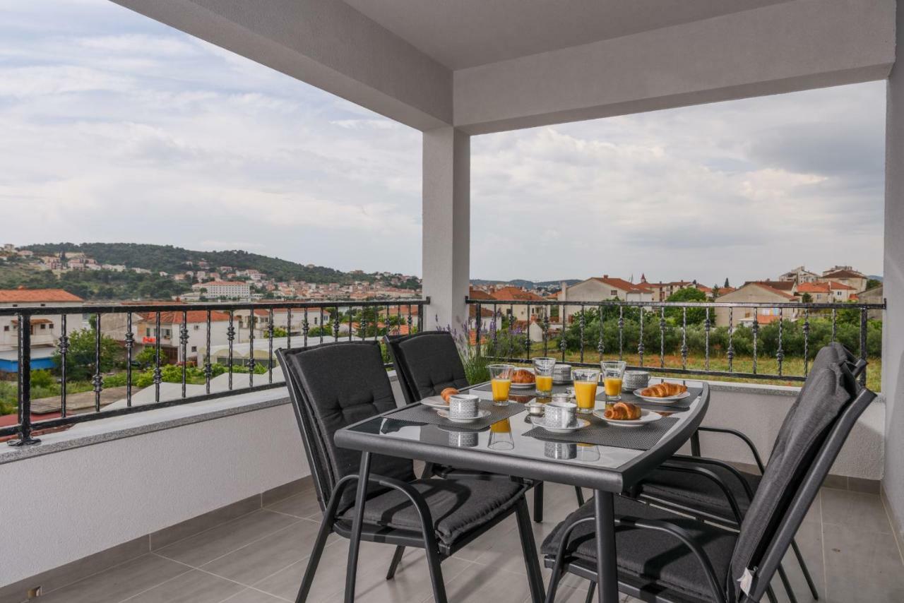 Villa Apartments Aa 1 Trogir Zewnętrze zdjęcie