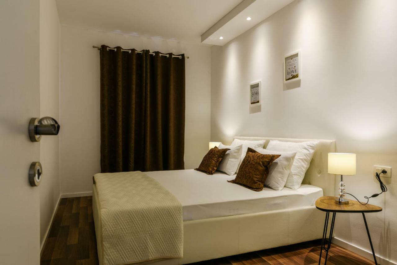 Villa Apartments Aa 1 Trogir Zewnętrze zdjęcie