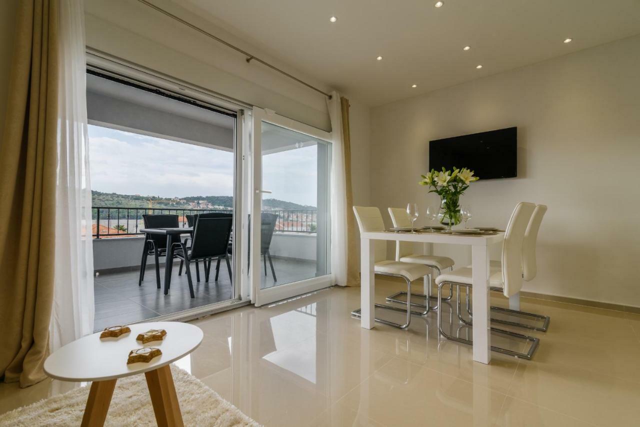 Villa Apartments Aa 1 Trogir Zewnętrze zdjęcie