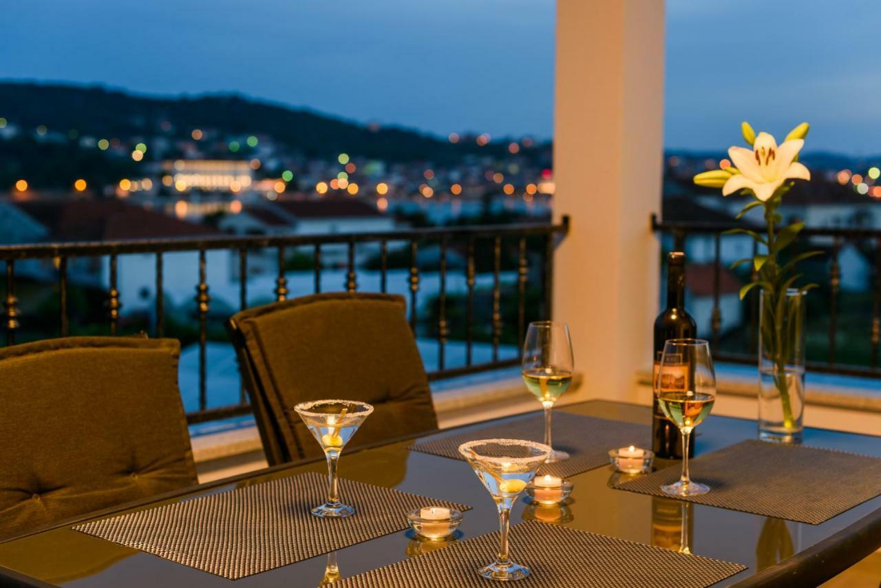 Villa Apartments Aa 1 Trogir Zewnętrze zdjęcie