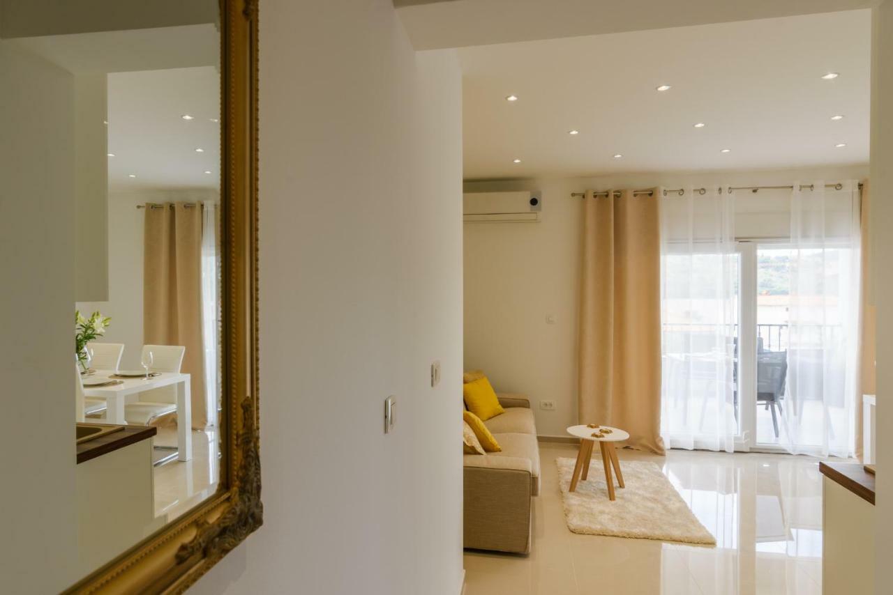 Villa Apartments Aa 1 Trogir Zewnętrze zdjęcie