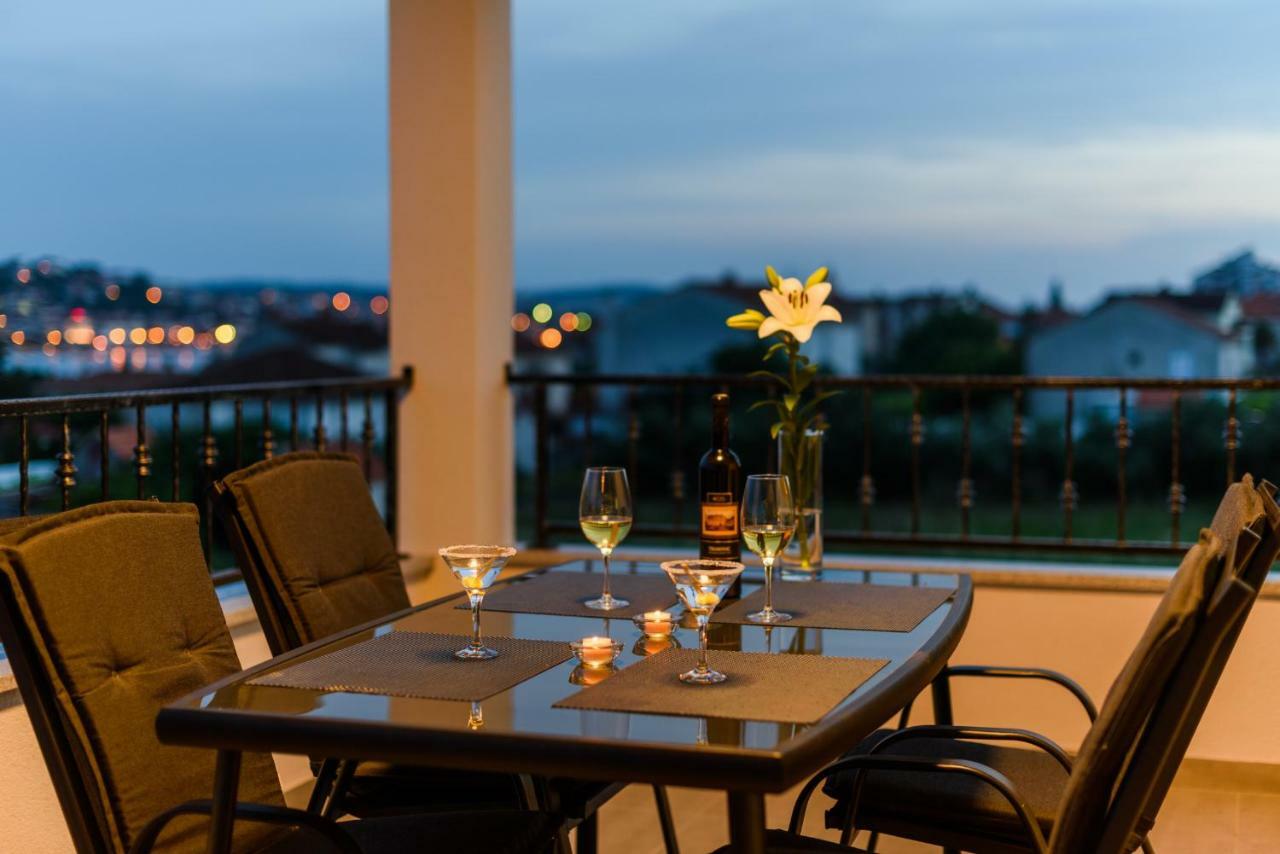 Villa Apartments Aa 1 Trogir Zewnętrze zdjęcie